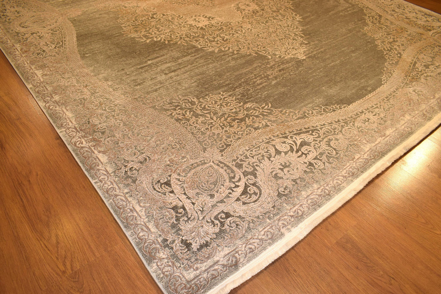 7x10 ft, Distressed Gray Rug: Viscose yarn, Medallion design carpet with Fringes
