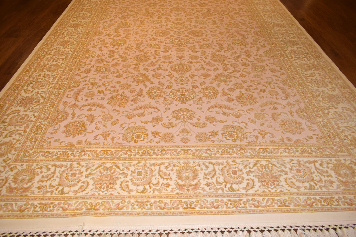 7x10 ft, Fine quality Classic oriental Pink Rug with fringes