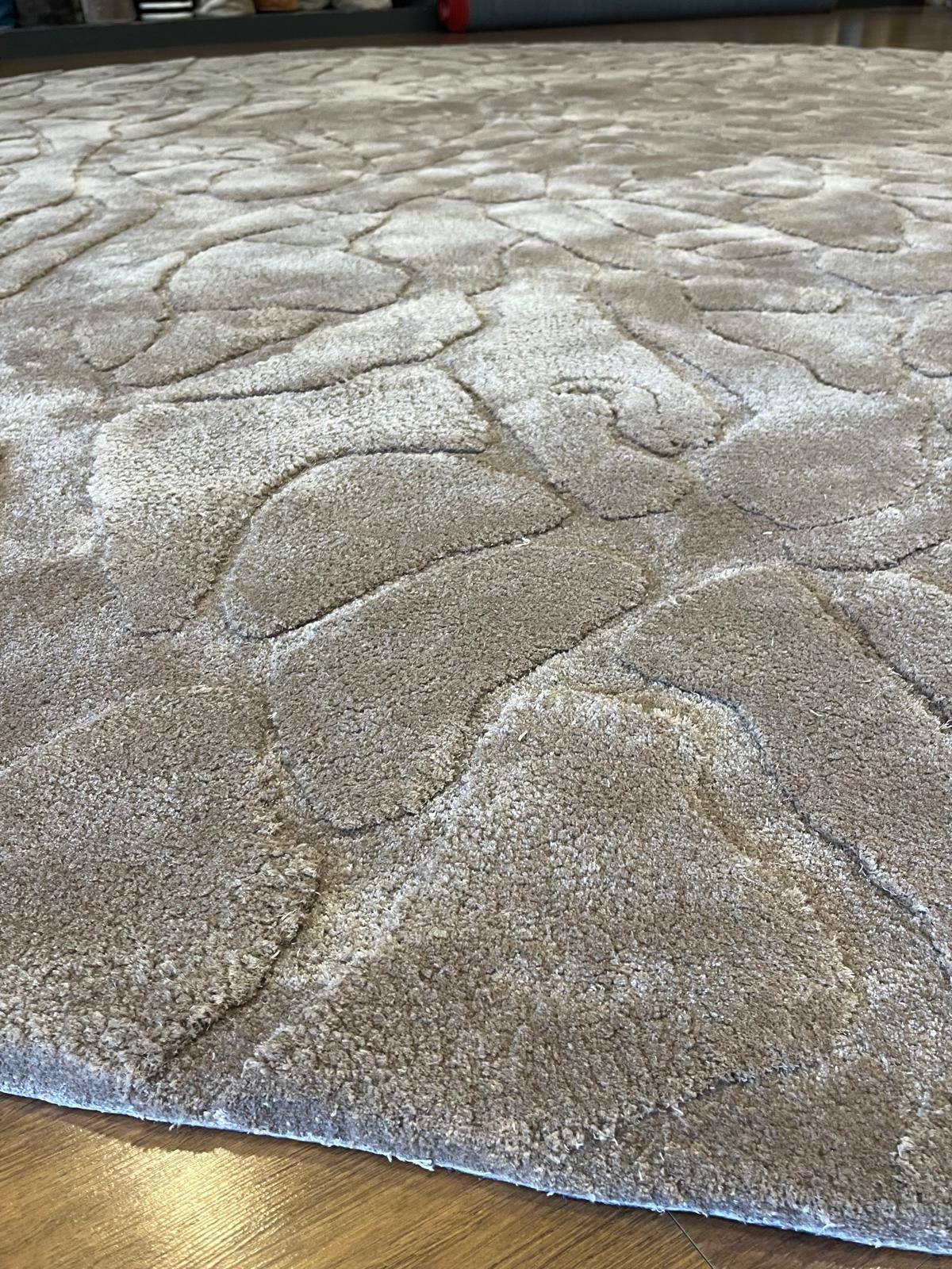 Hand Tufted Viscose Rug: Custom Designer Circle Rug