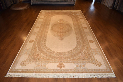 8x15 ft, Oversize Beige Classic Silk Medallion Rug: Fine quality rug with Fringes