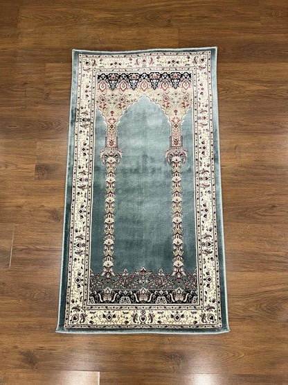 Turkish Prayer Rug: Soft Lightweight Seccade (70x125 cm)