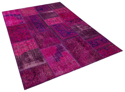 Handmade Wool Turkish Patchwork Rug: Vintage Purple Carpet (5.6x8)