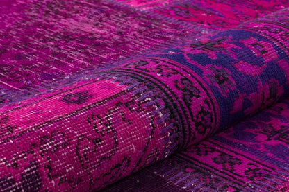 Handmade Wool Turkish Patchwork Rug: Vintage Purple Carpet (5.6x8)