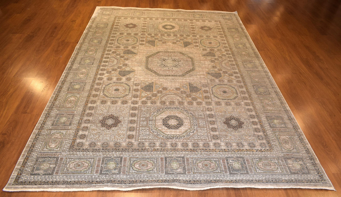7x10 ft, Distressed Turkish Rug : Classic Bamboo carpet with fine Fringes