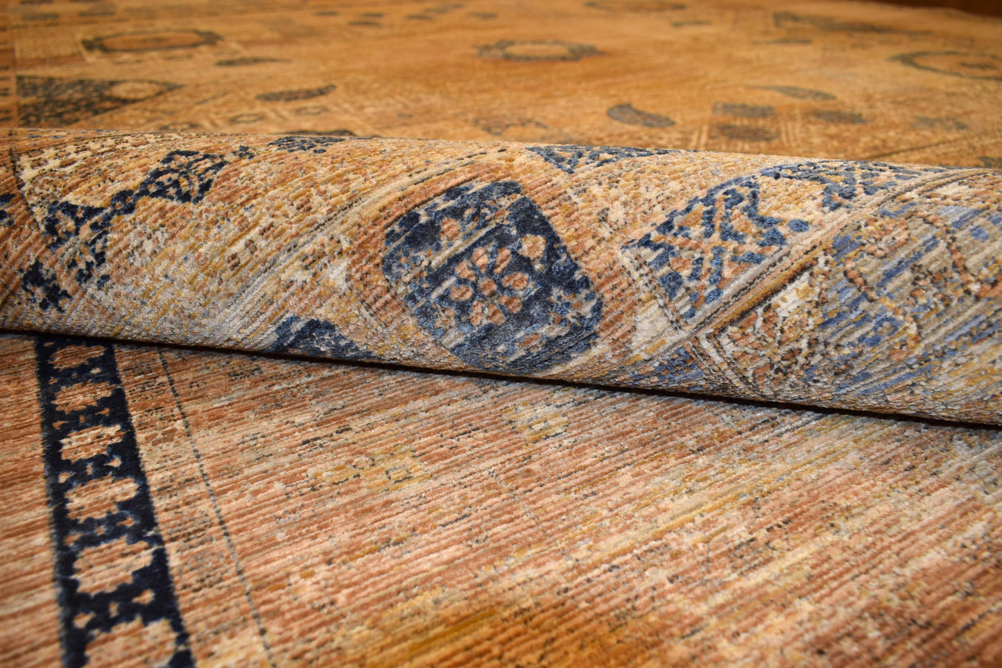 7x10 ft, Brown Classic Mamluk Rug made with viscose yarn