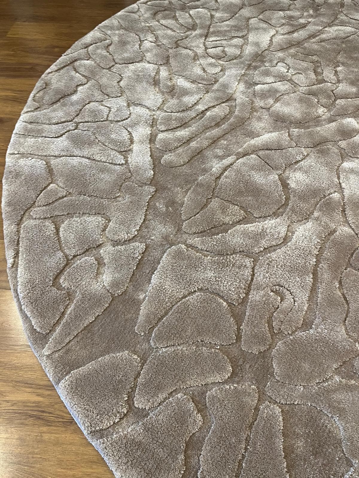 Hand Tufted Viscose Rug: Custom Designer Circle Rug