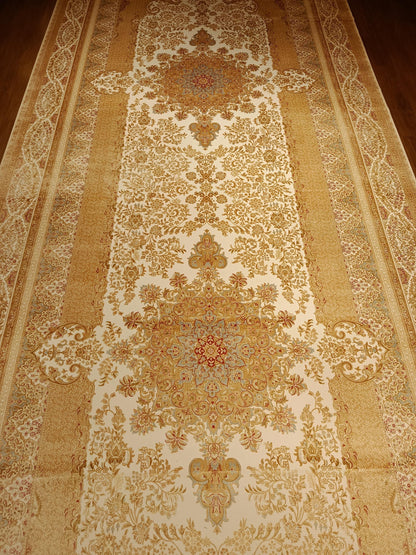 9x21 ft, Large Classic Beige Silk Rug - Distressed Medallion Design Carpet