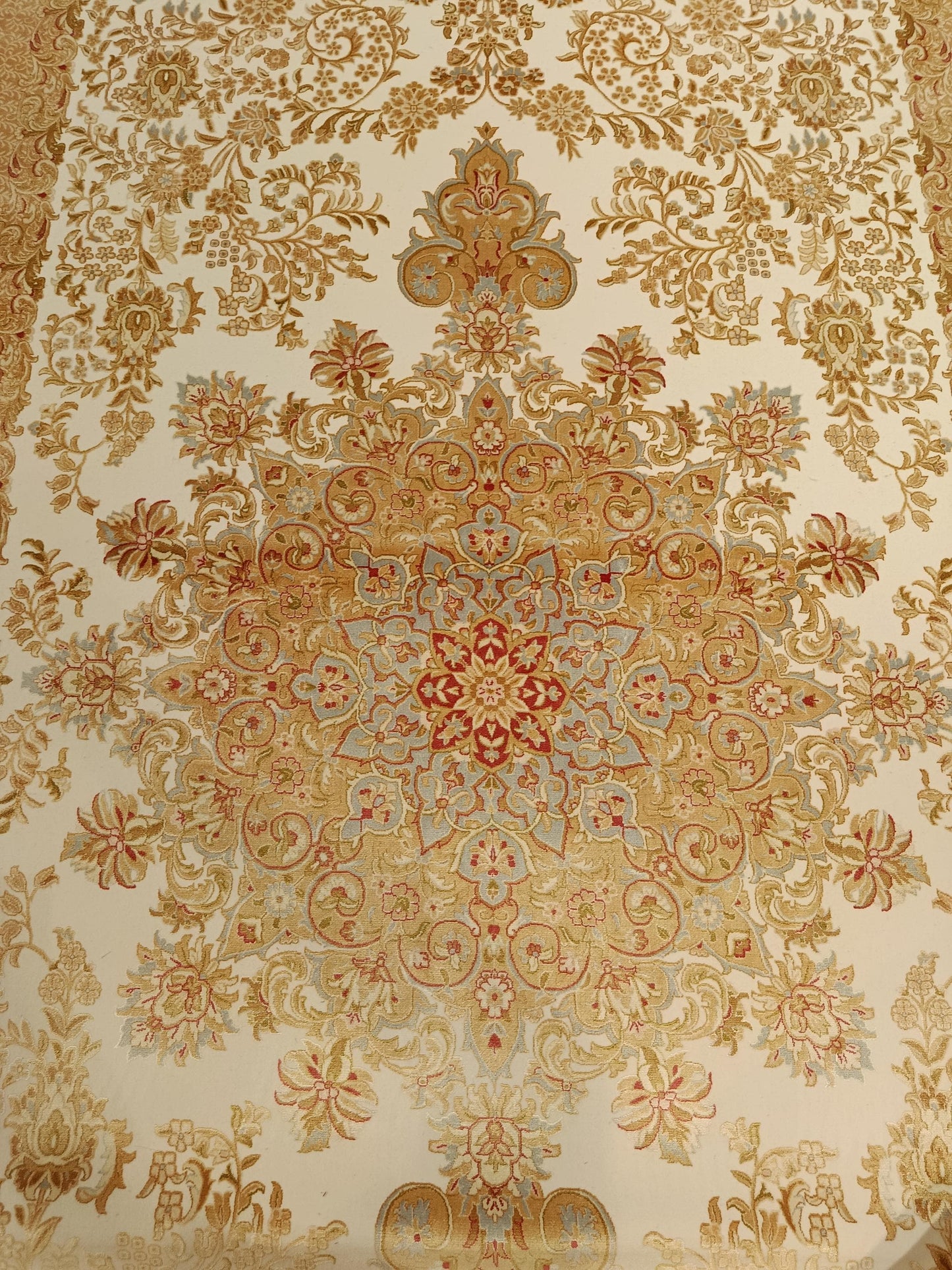 9x21 ft, Large Classic Beige Silk Rug - Distressed Medallion Design Carpet