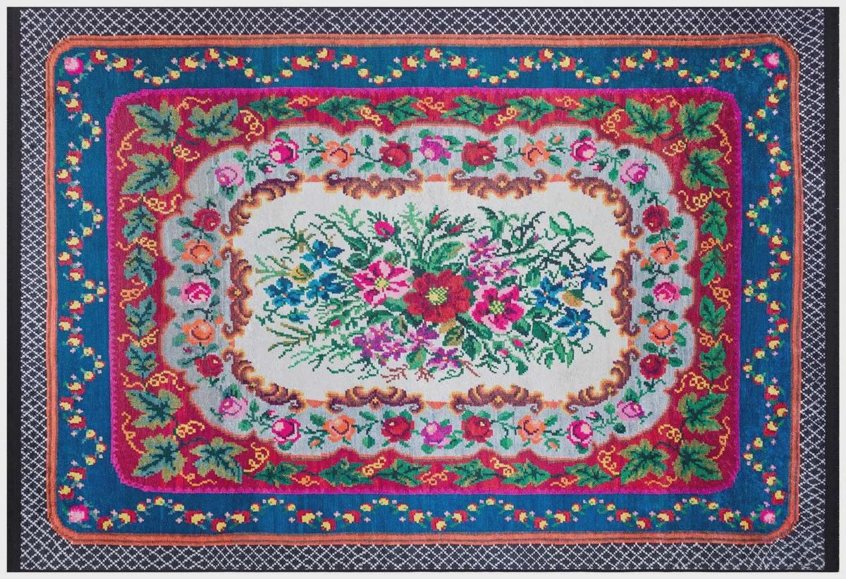 Blue Vintage Karabagh Rug: Washable Floral Carpet with Tassels