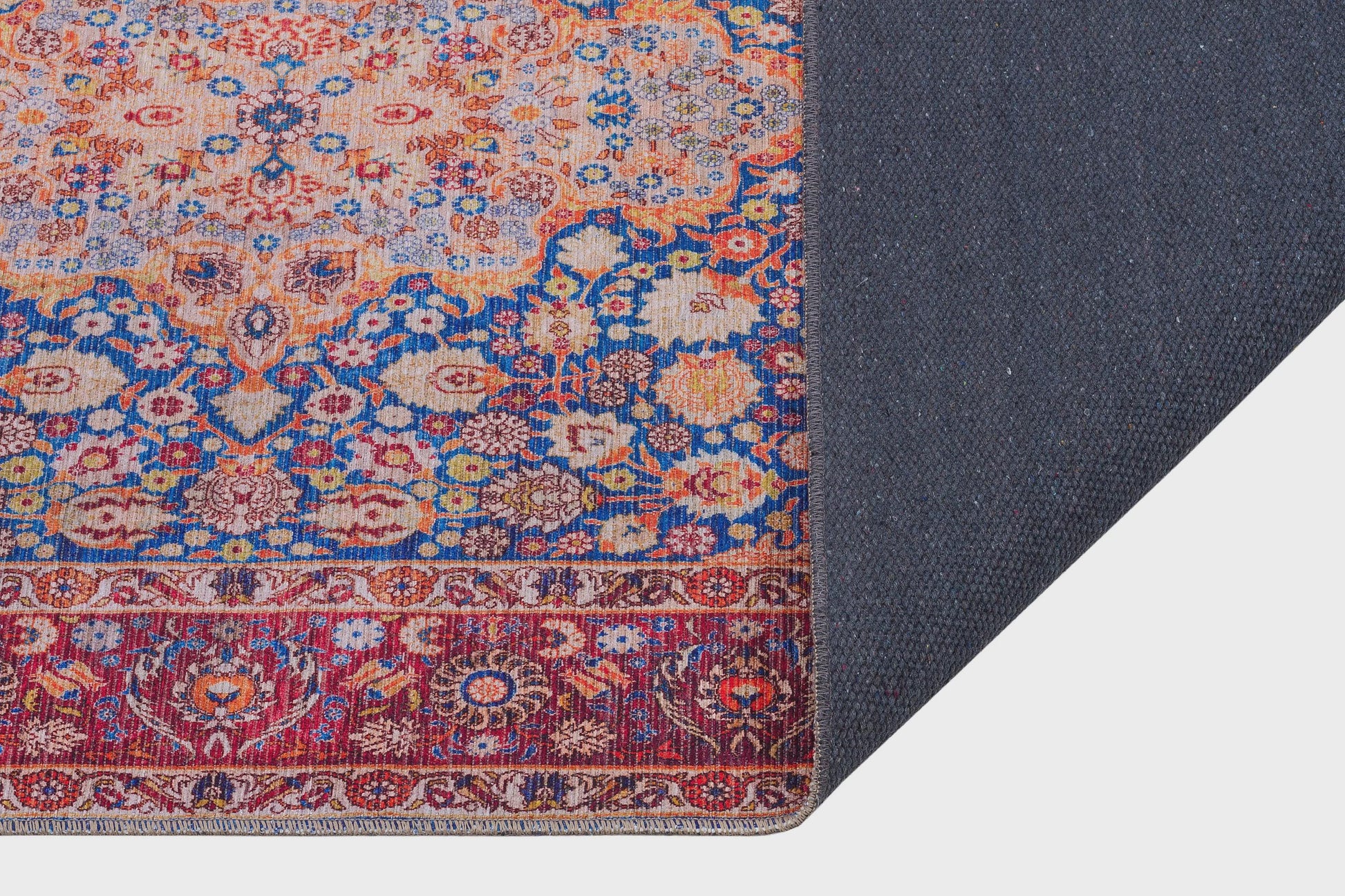 Red Vintage oriental Rug: Classic Washable Rug with Tassels