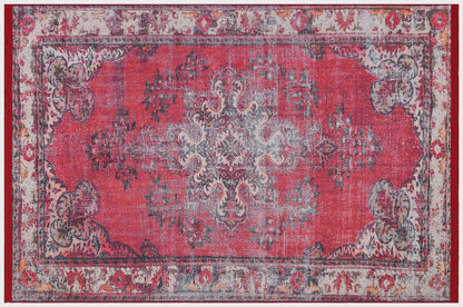 Red Vintage oriental Rug: Classic Washable Rug with Tassels
