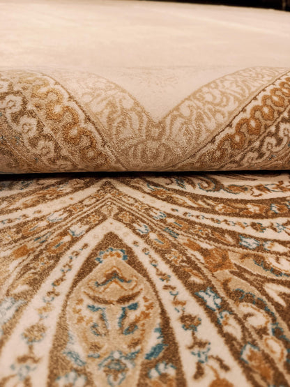 9x19 ft , Oversize Beige Classic Silk Rug with paisley desing on the border, fine fringes