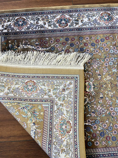Bamboo Prayer Rug with Silk Fringes: Soft Muslim Seccade