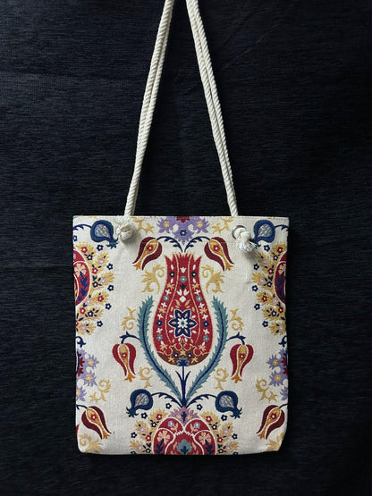 Handmade Tulip Design Shoulder Bag: Organic Cotton Blend