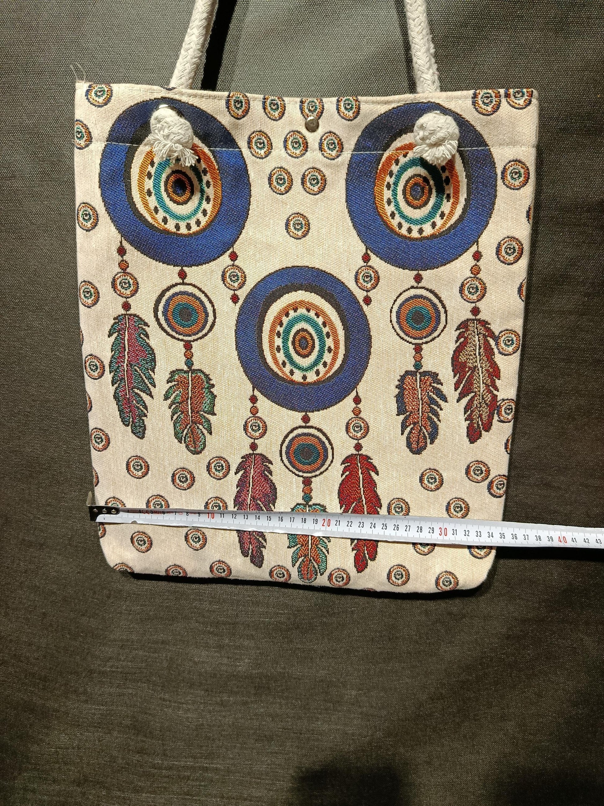 Embroidered Dreamcatcher Canvas Tote Bag: Boho Feather Design