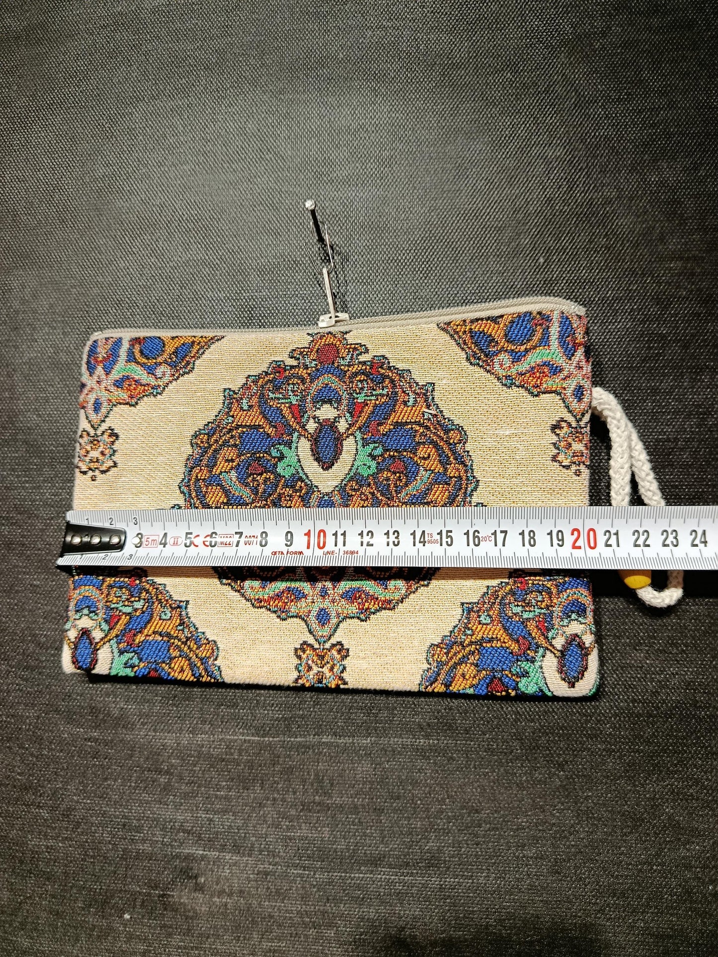 Handmade Gobelin Purse with Persian Motif – Tapestry Zipper Pouch – Oriental Mini Wristlet Bag