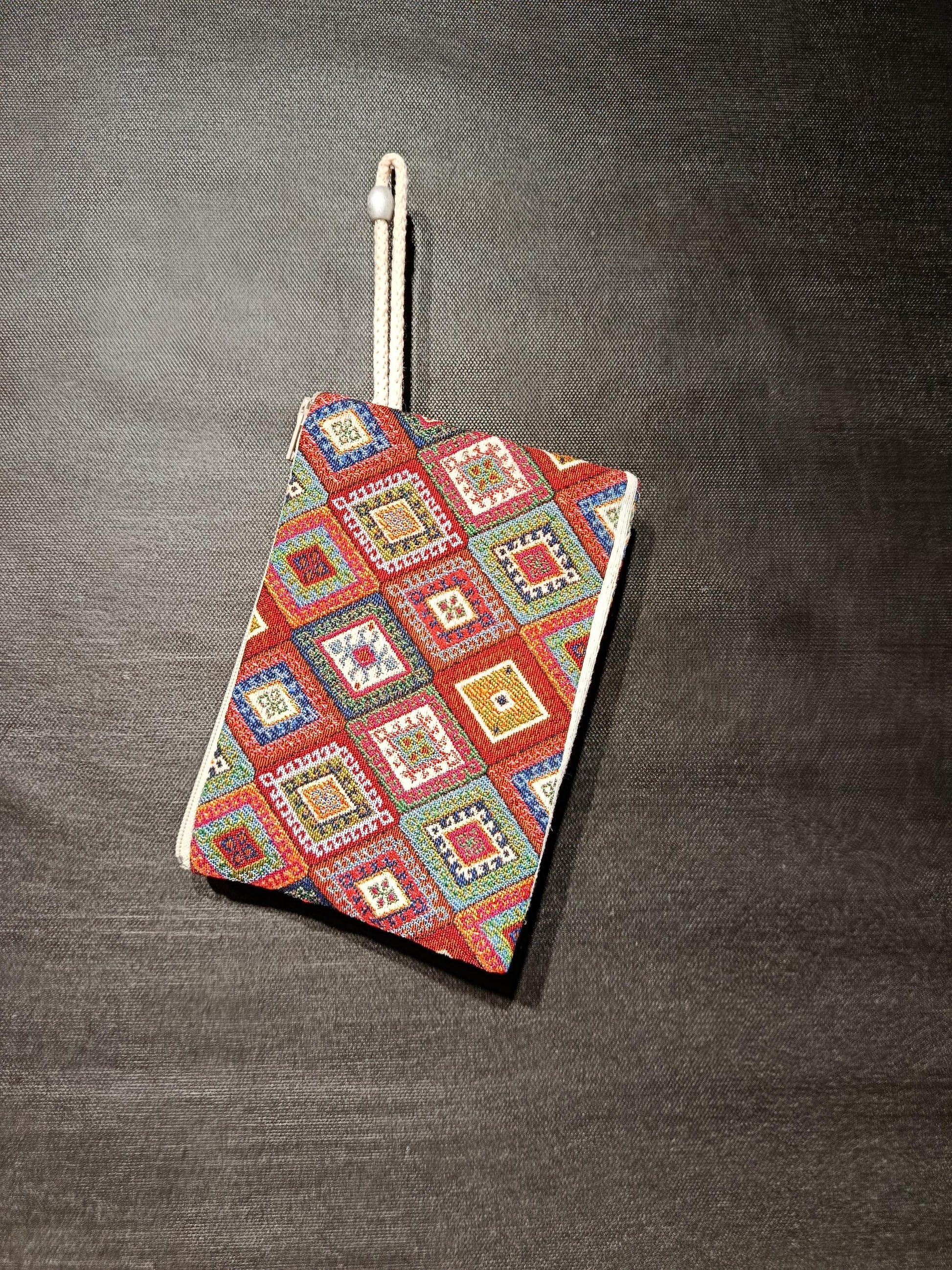 Handmade Cotton Blend Purse: Colorful Diamond Pattern, Daily Use Bag