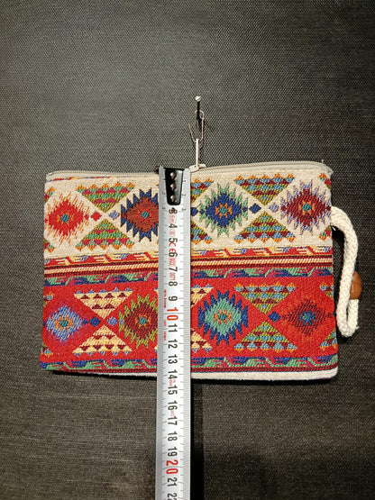 Handmade Gobelin Kilim Clutch – Tribal Patterned Tapestry Pouch – Small Boho Zipper Purse