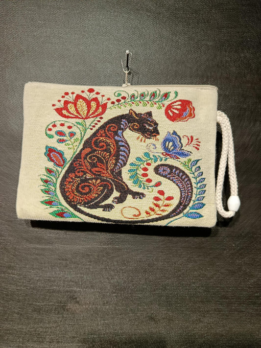 Handmade Gobelin Cat Clutch – Embroidered-Style Tapestry Purse with Floral Design – Boho Cat Zip Pouch