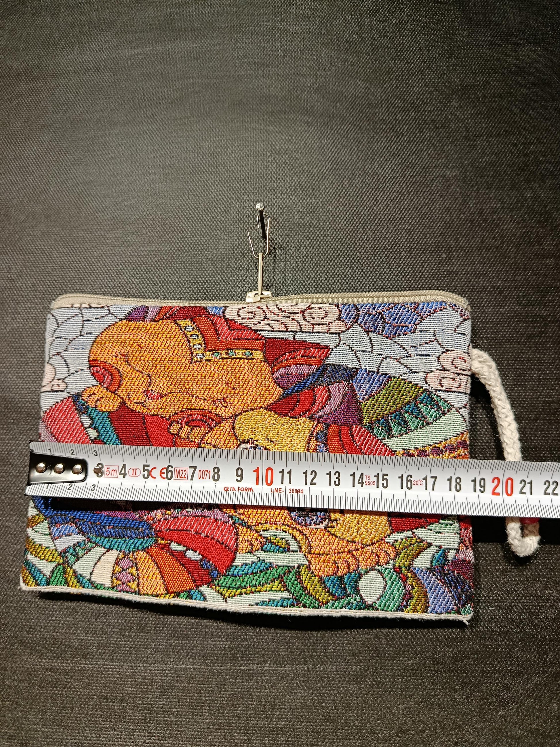 Gobelin Tapestry Cat Purse: Colorful Woven Zip Pouch