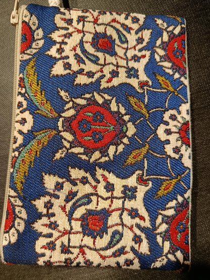 Handmade Gobelin Zipper Pouch – Traditional Turkish Floral Pattern in Blue & Red – Small Clutch Wristlet