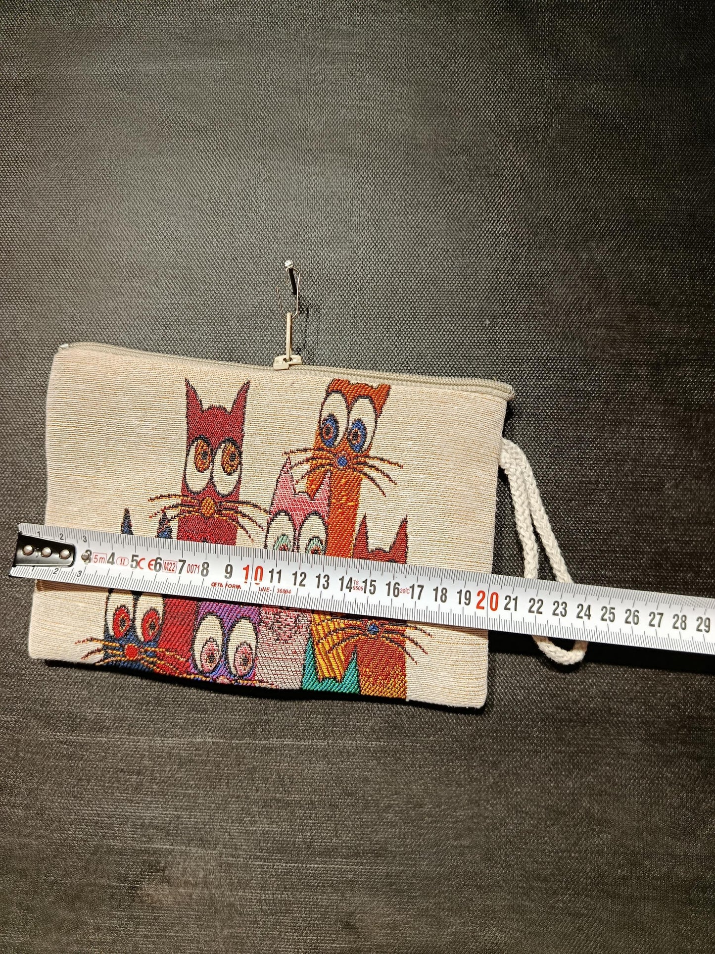 Colorful Cat Tapestry Pouch – Whimsical Feline Clutch Bag from Türkiye