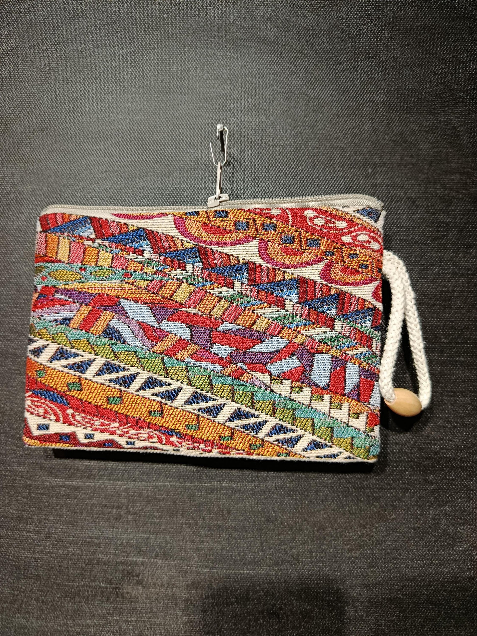 Colorful Kilim Pattern Zipper Pouch – Turkish Gobelin Tapestry Clutch Bag