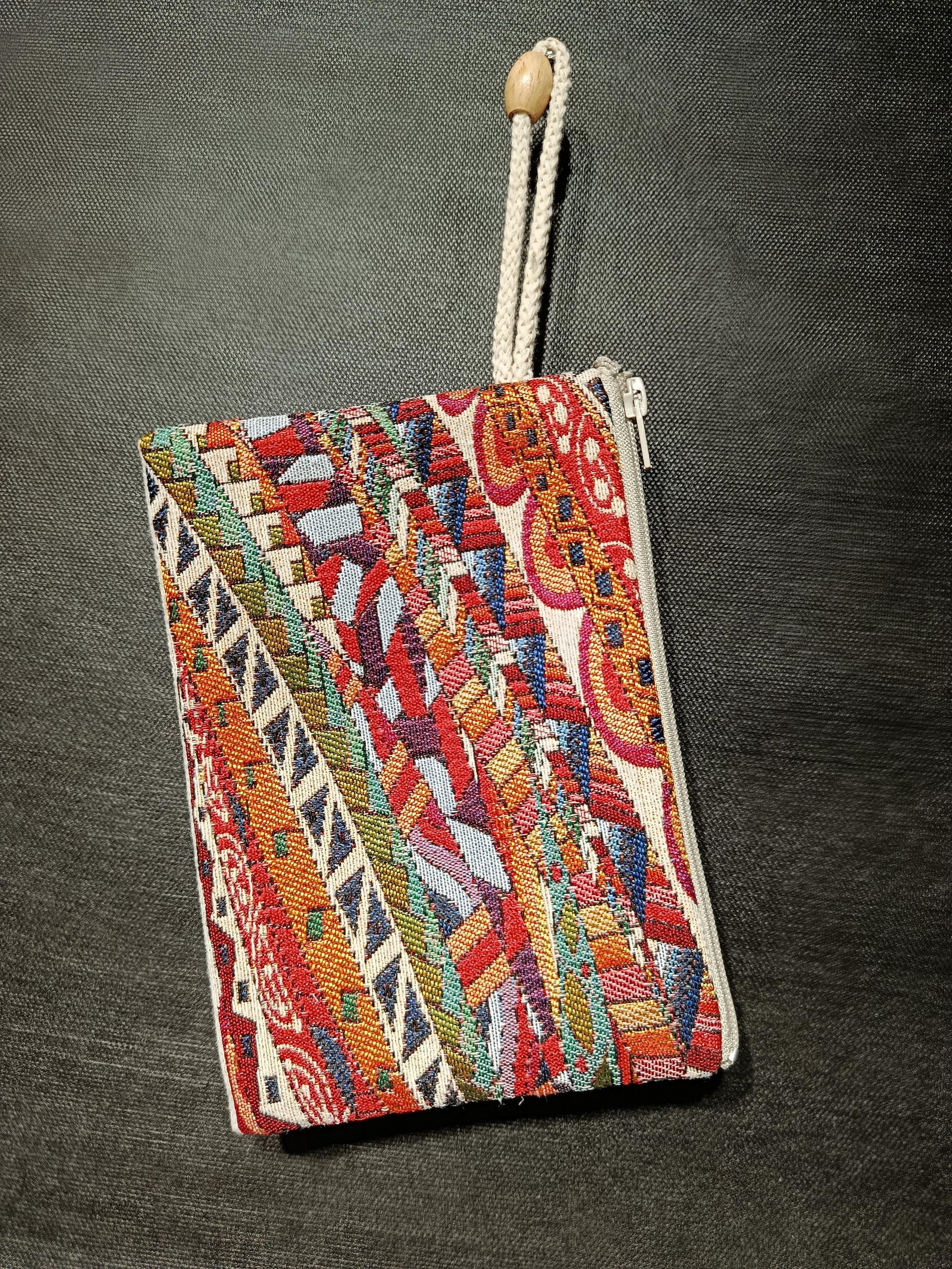Colorful Kilim Pattern Zipper Pouch – Turkish Gobelin Tapestry Clutch Bag