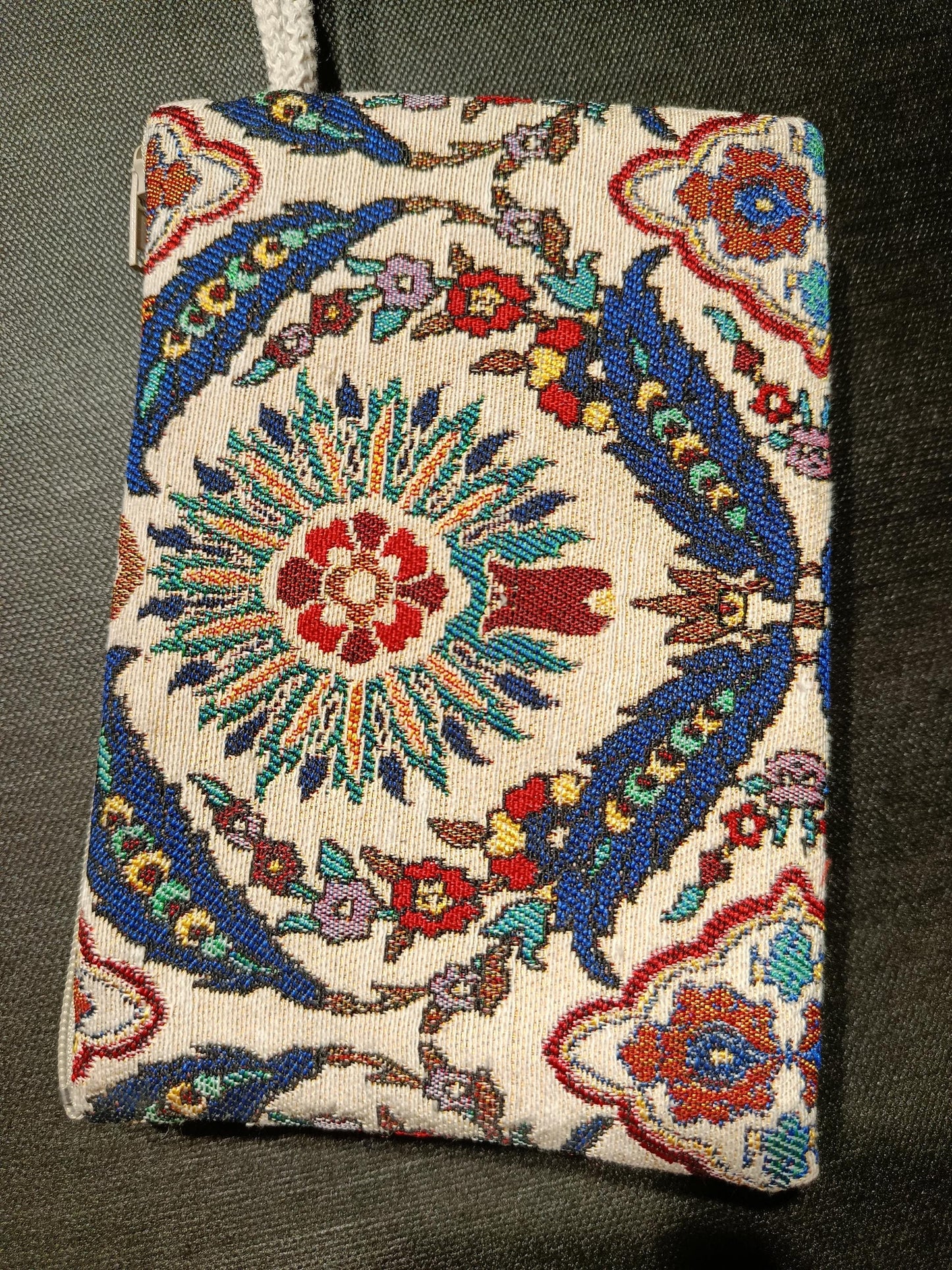 Floral Medallion Turkish Clutch – Gobelin Tapestry Zipper Pouch