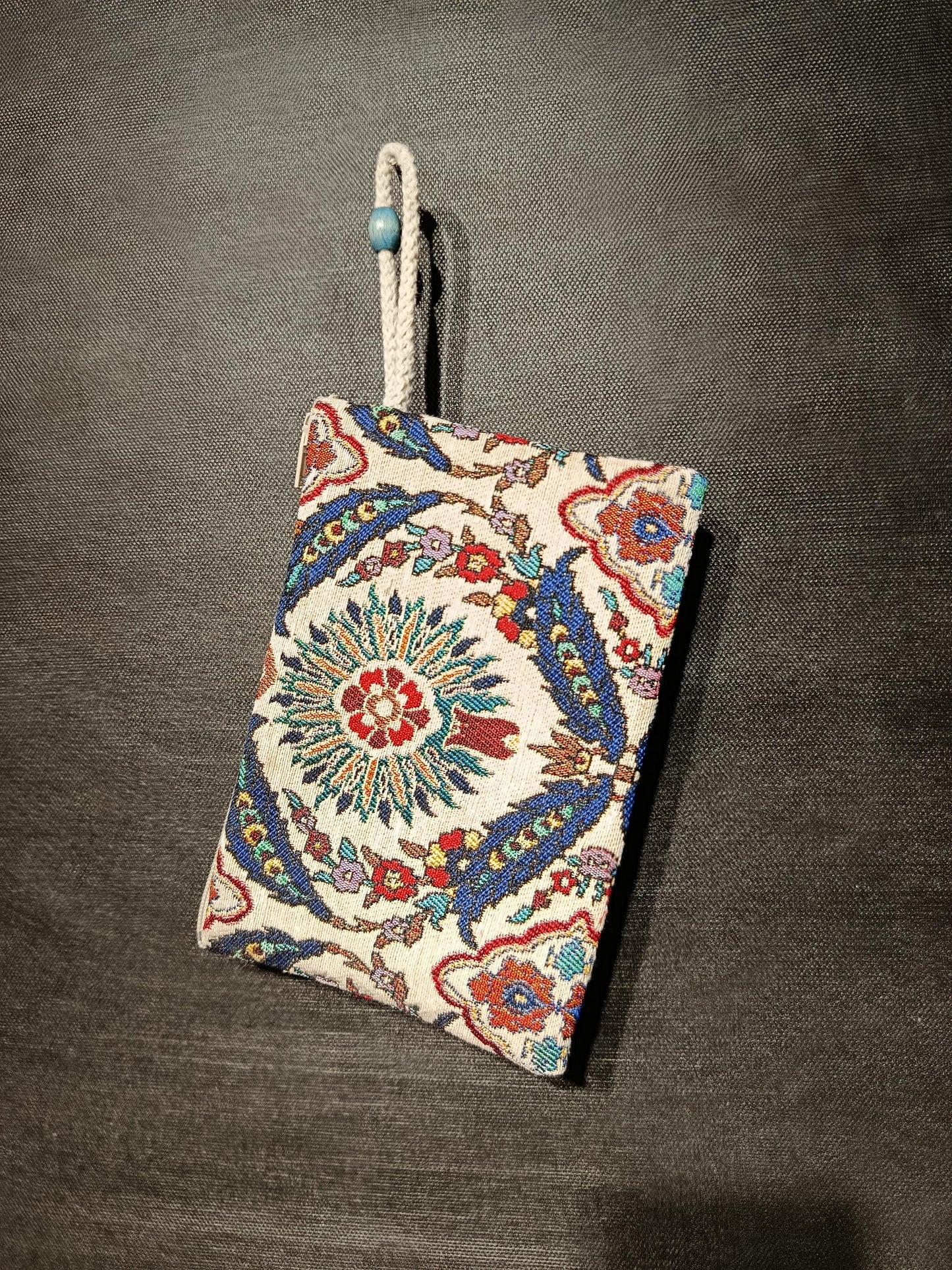 Floral Medallion Turkish Clutch – Gobelin Tapestry Zipper Pouch