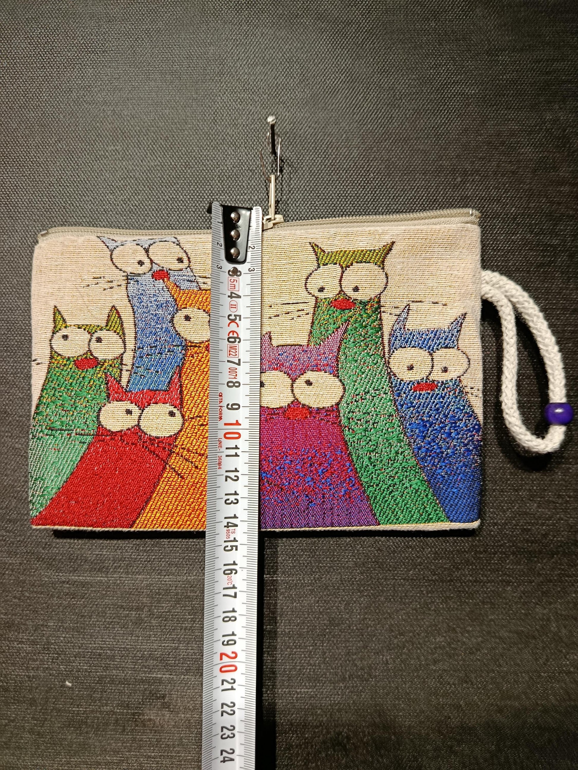 Colorful Cartoon Cat Pouch – Fun Tapestry Zipper Bag, Made in Türkiye