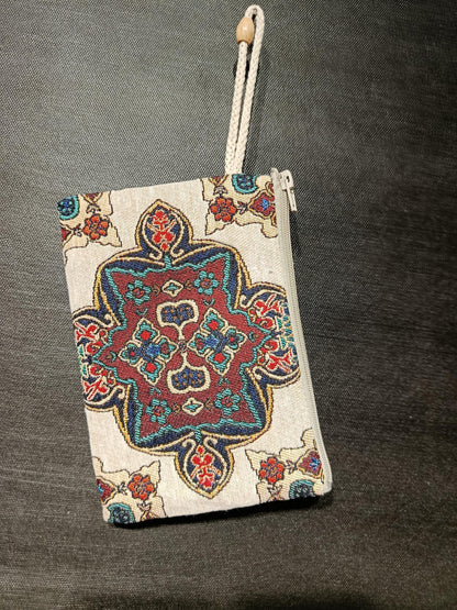 Oriental Pattern Clutch – Turkish Gobelin Tapestry Purse, Vintage-Inspired Zip Pouch Bag