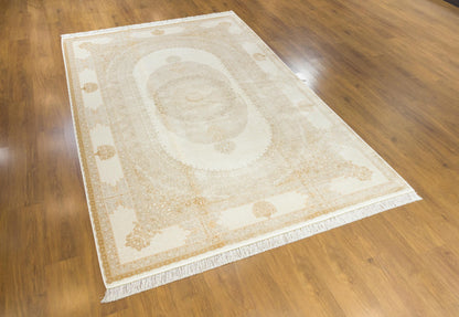 5x7 ft, Beige oriental medallion Silk Rug with fine Fringes