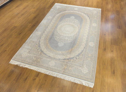 8x11 ft, Gray Silk Rug with medallion design: Classic oriental carpet with fine Fringes