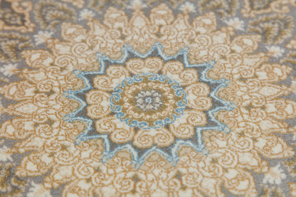 7x10 ft, Beige Classic oriental medallion Silk Rug made with viscose yarn