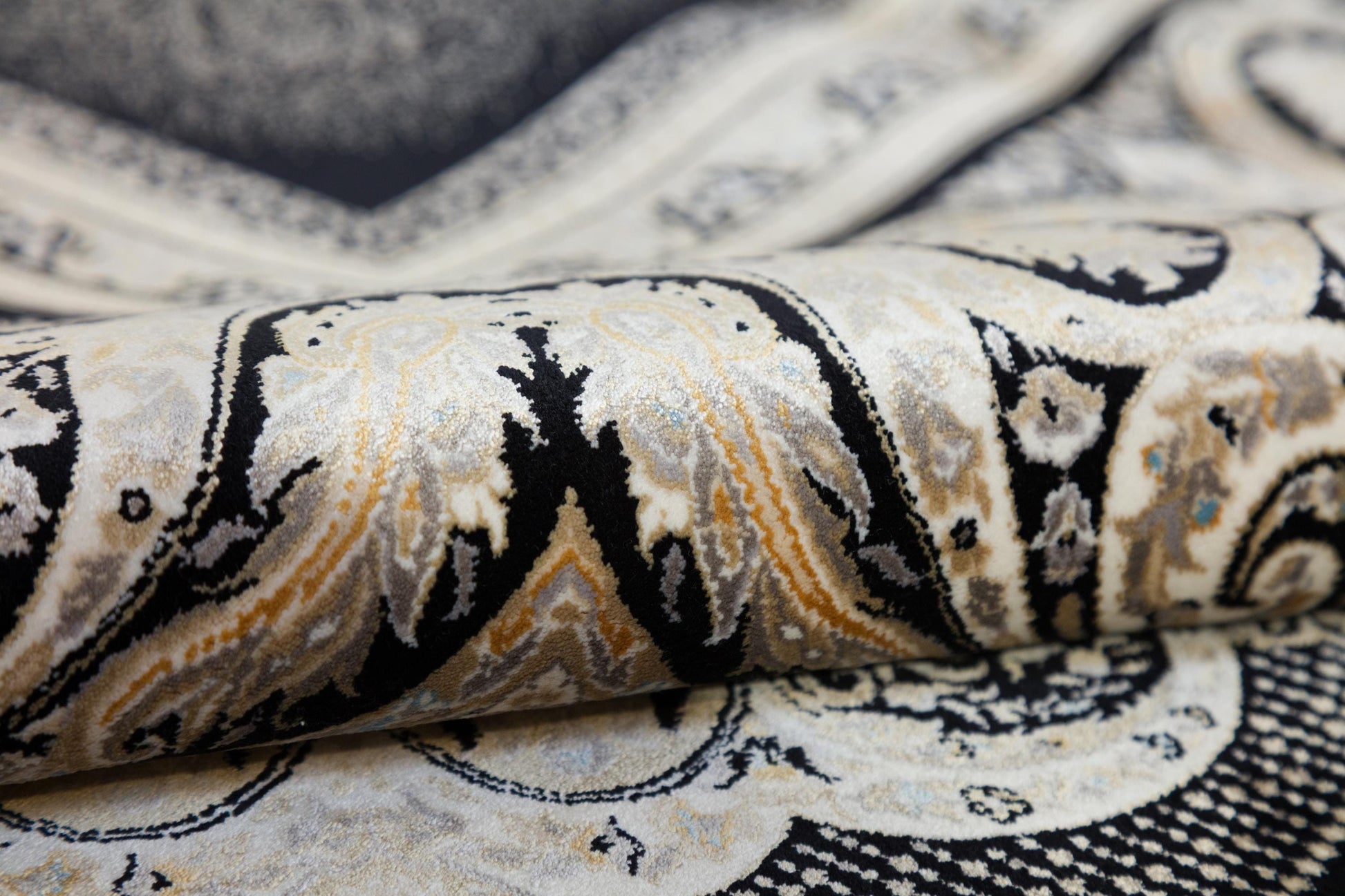 8x11 ft, Black Classic Silk Rug with paisley desing on the border, fine fringes