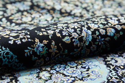 7x10 ft, Classic Black Silk Rug: Oriental black fine carpet with Fringes