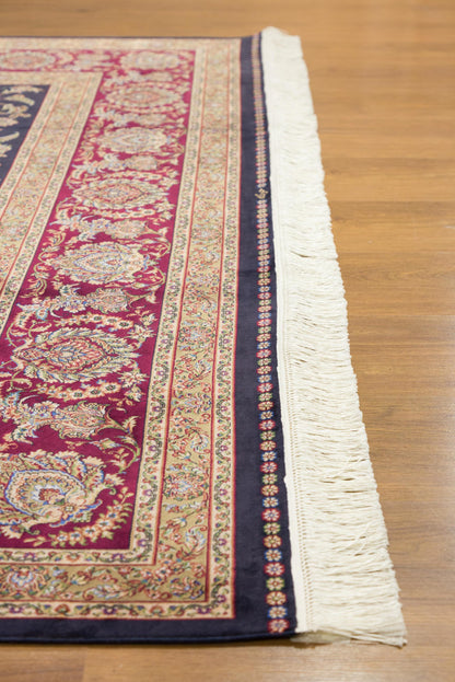 7x10 ft, Classic Blue Silk Rug: Oriental blue fine carpet with Fringes