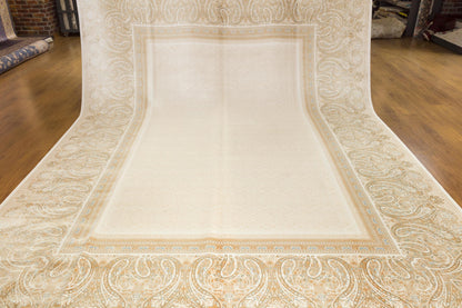 10x13 ft, Beige Classic Silk Rug with paisley desing on the border, fine fringes