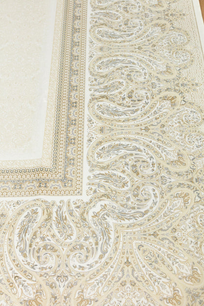 10x13 ft, Beige Classic Silk Rug with paisley desing on the border, fine fringes