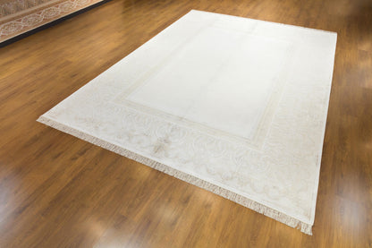 10x13 ft, Beige Classic Silk Rug with paisley desing on the border, fine fringes