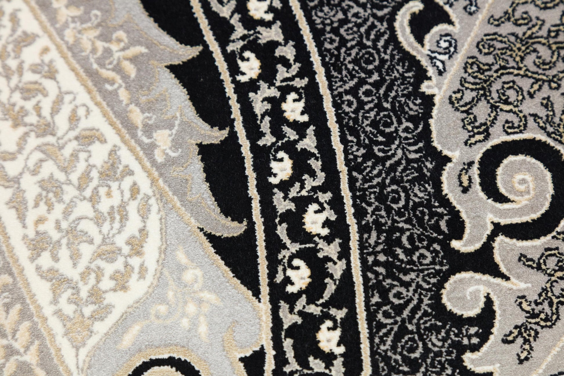 8x11 ft, Black Classic Silk oriental Rug: Fine Medallion Carpet with fringes