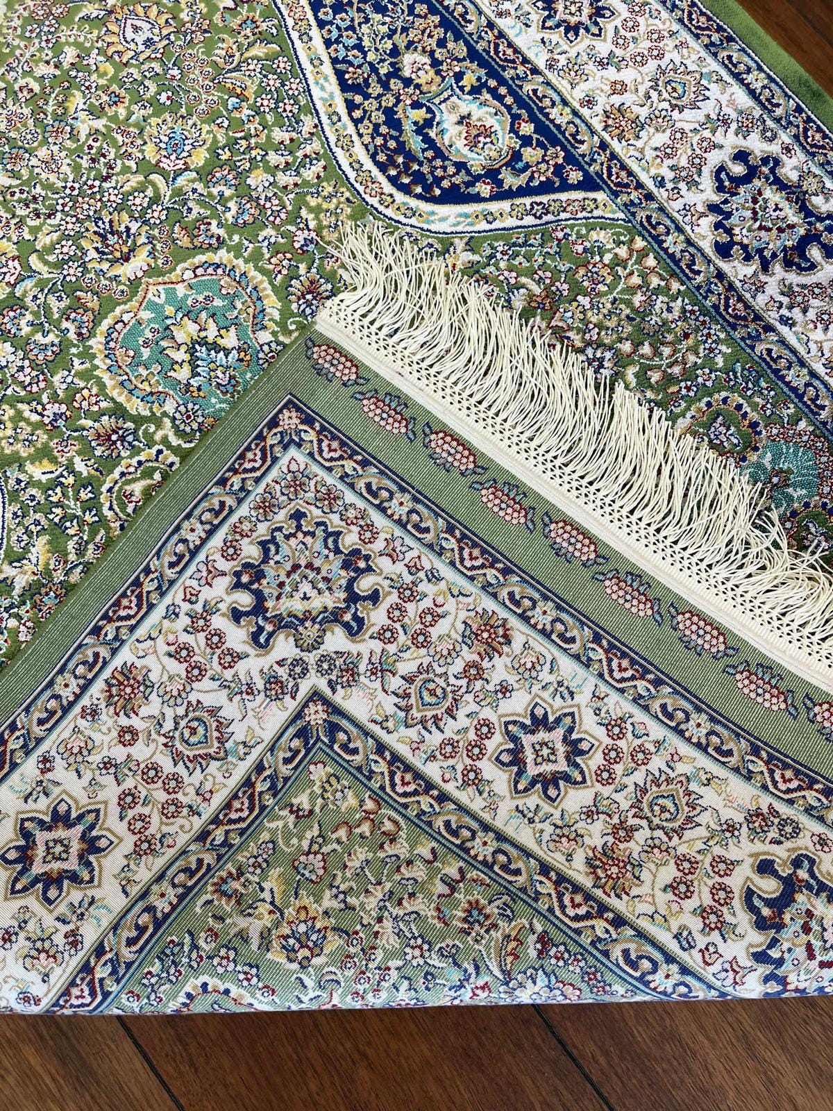 Bamboo Prayer Rug with Silk Fringes: Soft Seccade Carpet