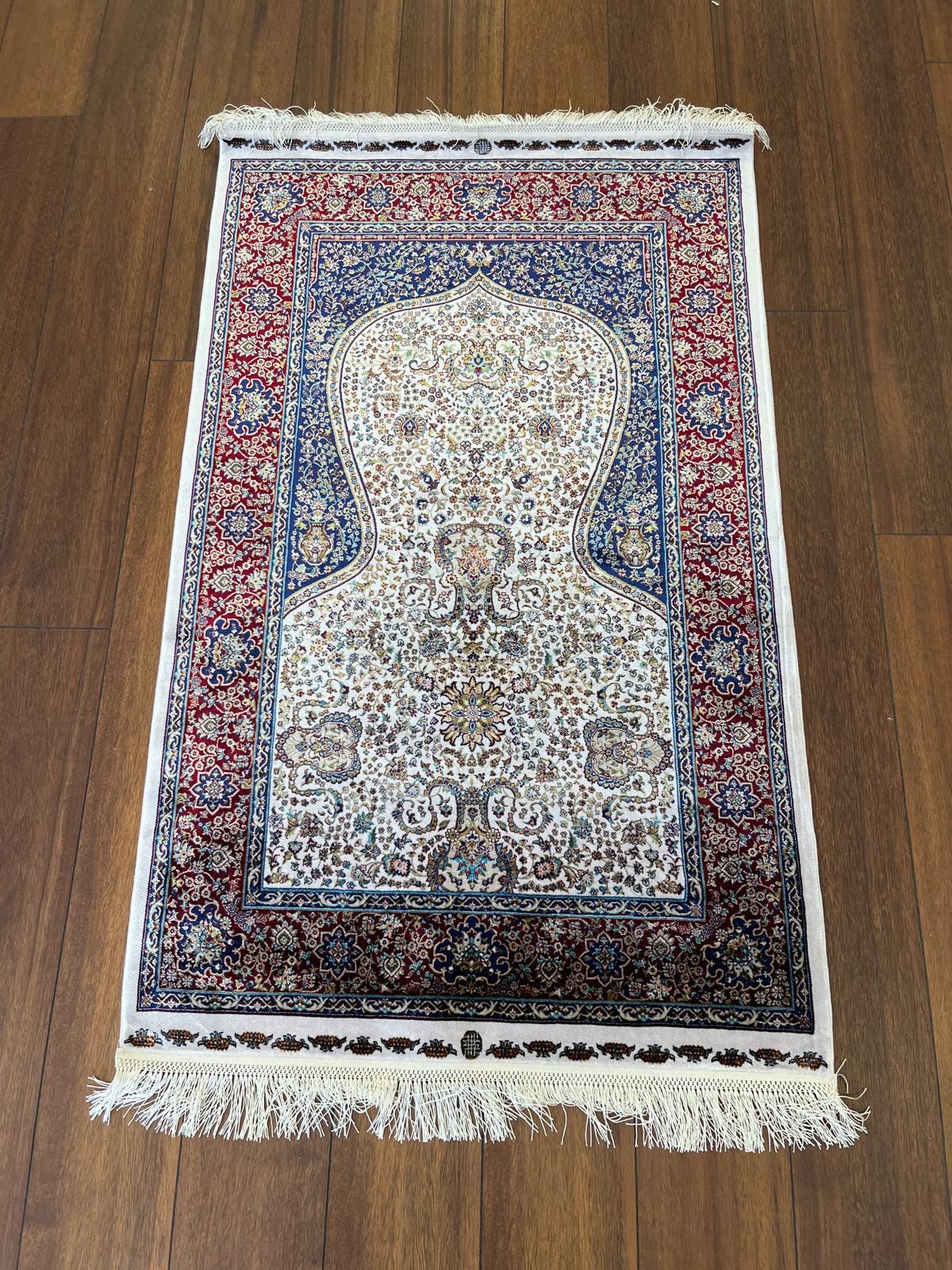 Bamboo Prayer Rug with Silk Fringes: Soft Seccade Carpet