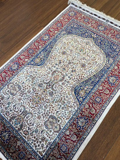 Bamboo Prayer Rug with Silk Fringes: Soft Seccade Carpet