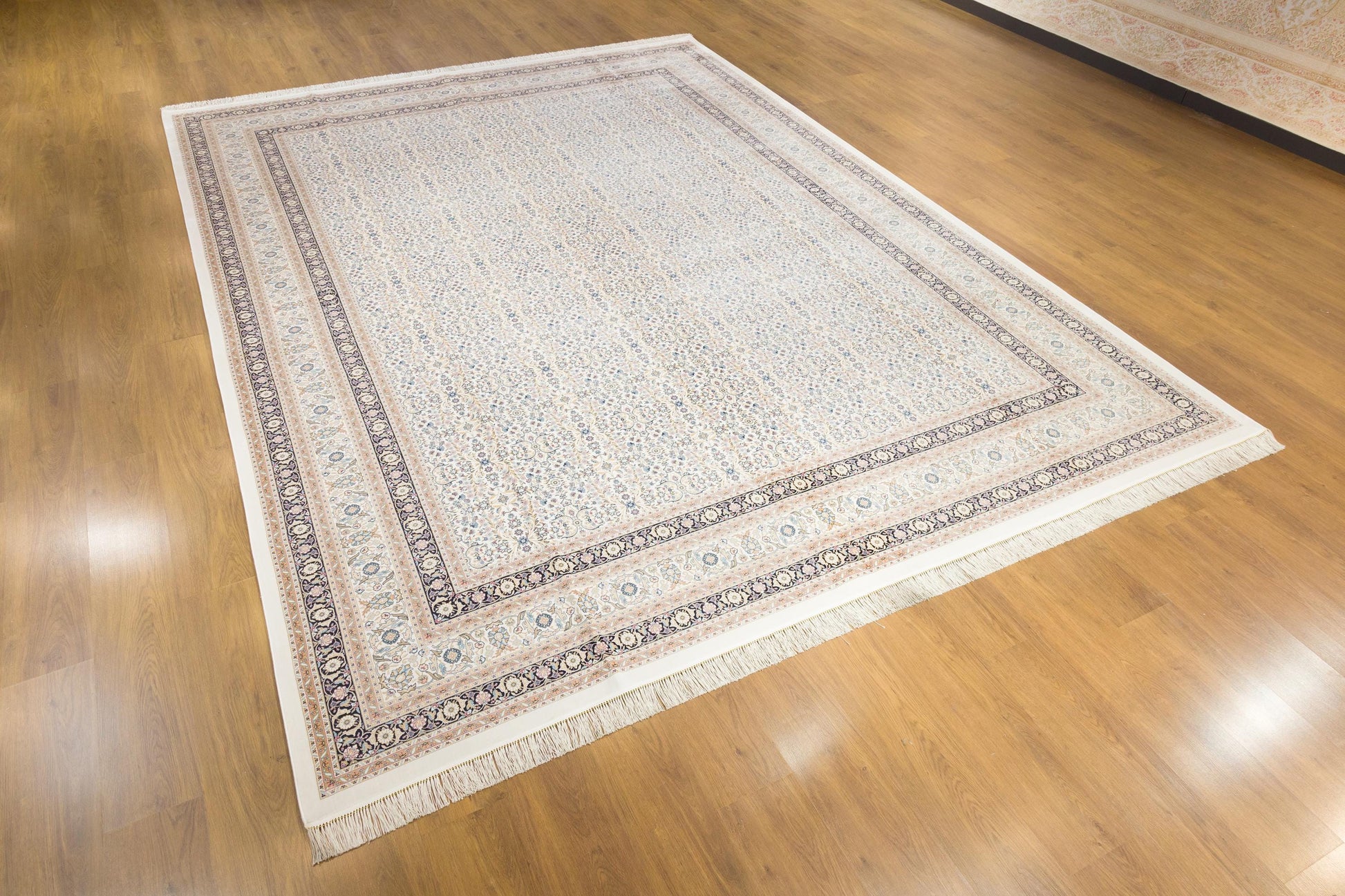 10x13 ft, Classic Blue Silk Rug: Oriental blue fine carpet with Fringes