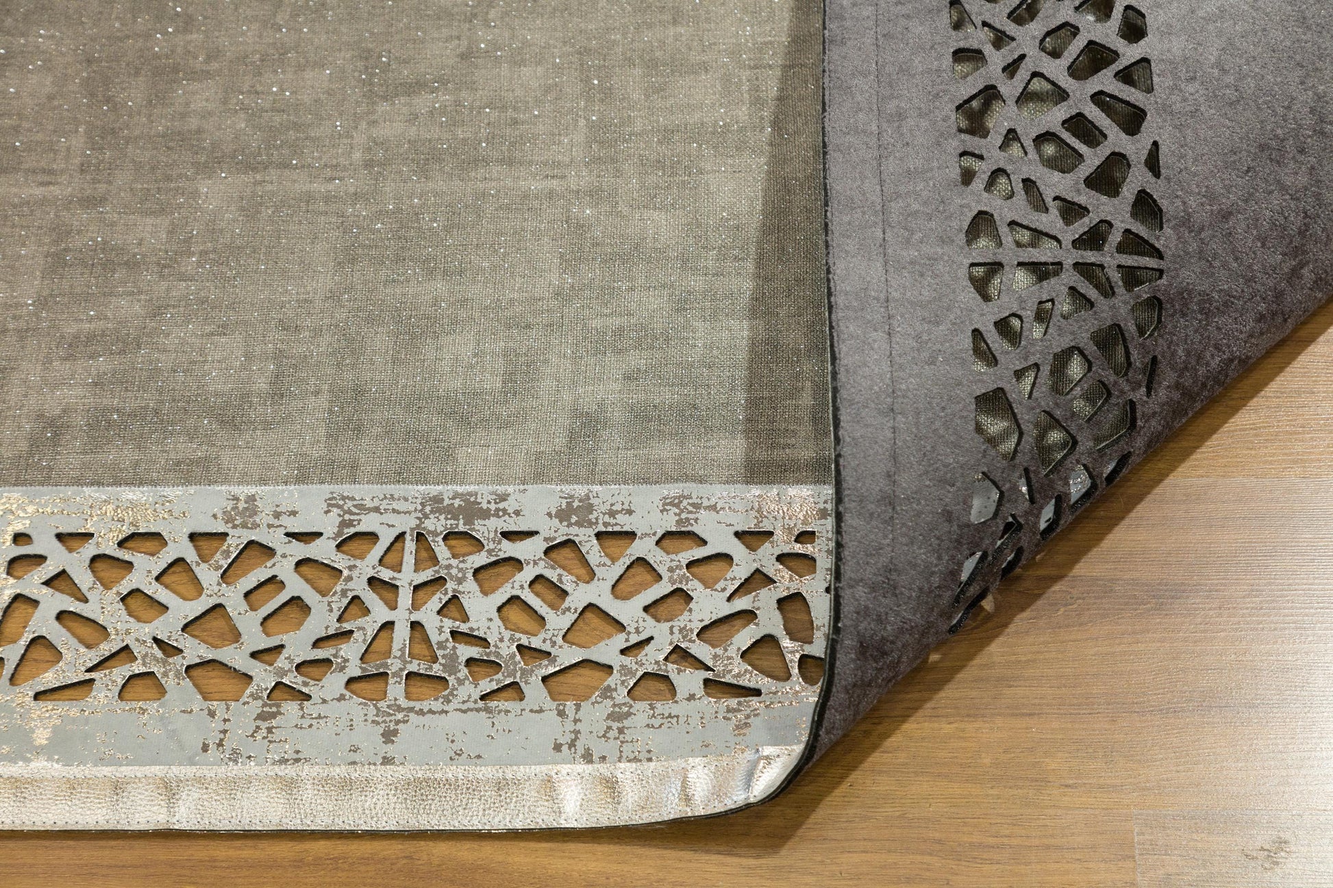 Laser Cut Faux Leather Rug: Modern Geometric Border, Turkish Floor Decor (5x7ft)