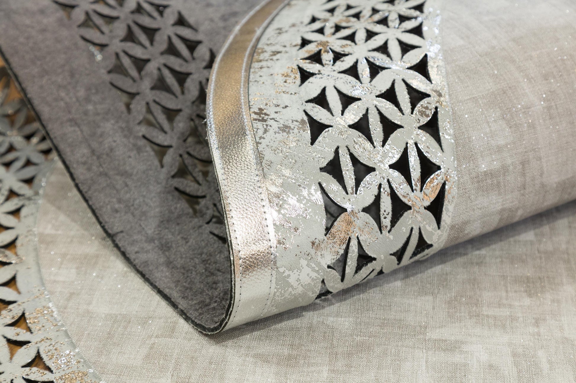 5x7ft, Oval Laser Cut Faux Leather Rug – Turkish Artificial Leather Carpet with Geometric Border
