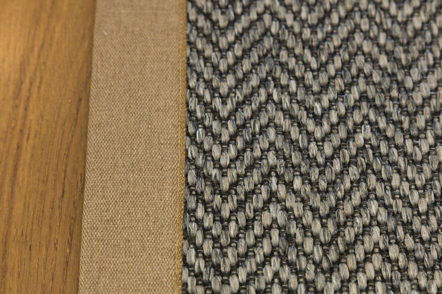 Modern Herringbone Flatweave Rug: Tan Border, 5x7 Area Carpet