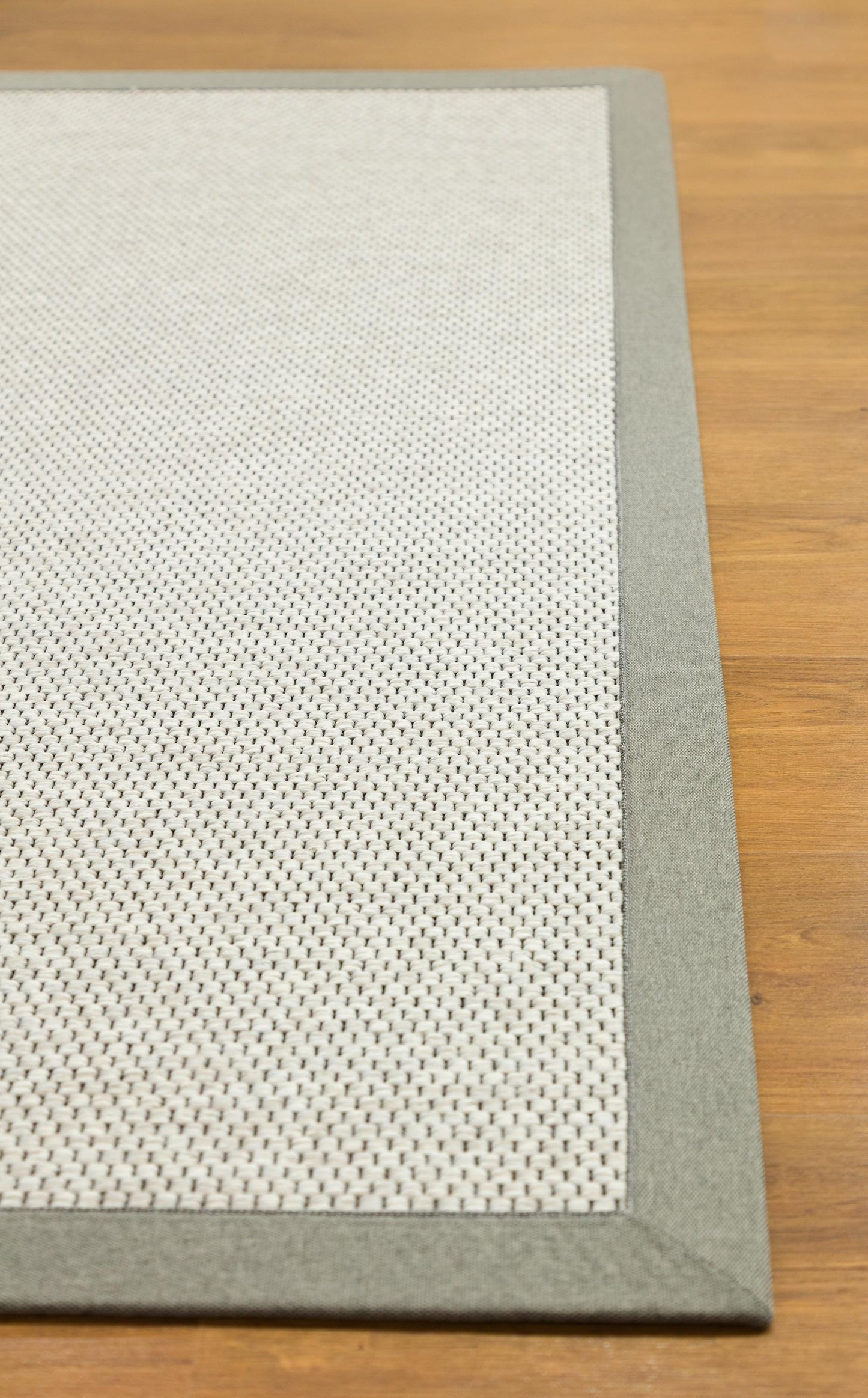 Modern Flatweave Rug: Light Gray Border, Minimalist Neutral Carpet for Home & Office